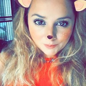 Meet your Posher, Alma